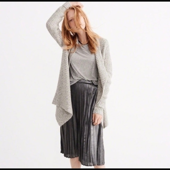 NWT Blanket Wrap Cardigan Sweater Small - Picture 2 of 8